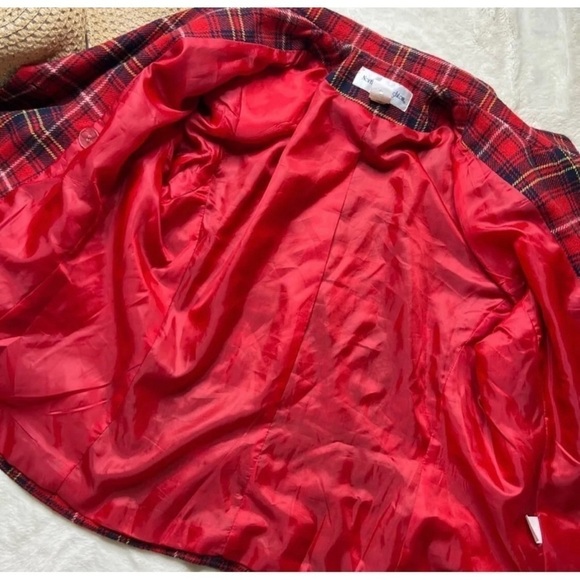 Norton McNaughton Sz 10P Red Tartan Gold Crest Button Wool m Blazer Jacket Women - Picture 7 of 11